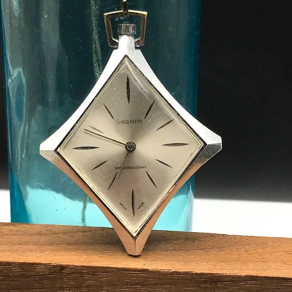 Vintage Sheraton Swiss Made Shock Resistant Mechanical Pendant Watch - Picture 2 of 9